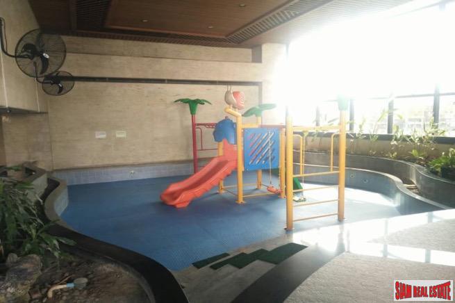 LAS COLINAS ASOKE | Extra Large Deluxe One Bedroom in the Sukhumvit Asoke Area of Bangkok-22