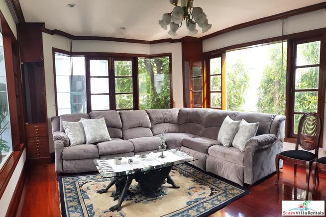 Prestigious Renovated Five Bedroom House in the Heart of Sukhumvit 61 and Close to BTS Ekkamai-7