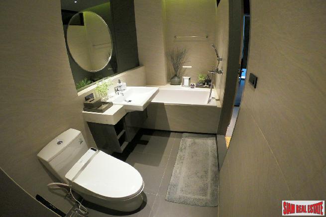 Luxury New Condo Nearing Completion by Japanese and Thai Developers Located between Thong Lor and Ekkamai - Two Bed Units - Free Full Furniture or Cash Discount!-25