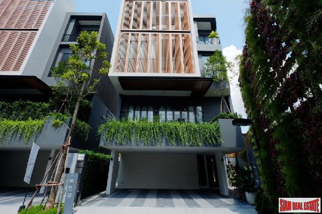Award Winning Designed Luxury Houses in Secure Estate at Ekkamai