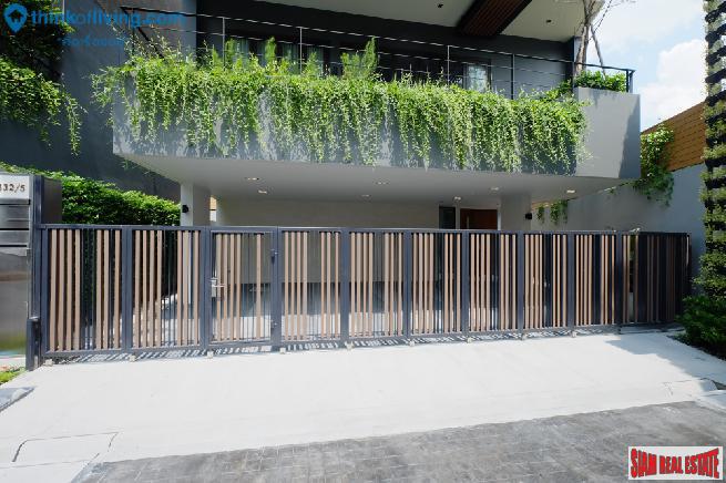 Award Winning Designed Luxury Houses in Secure Estate at Ekkamai-16