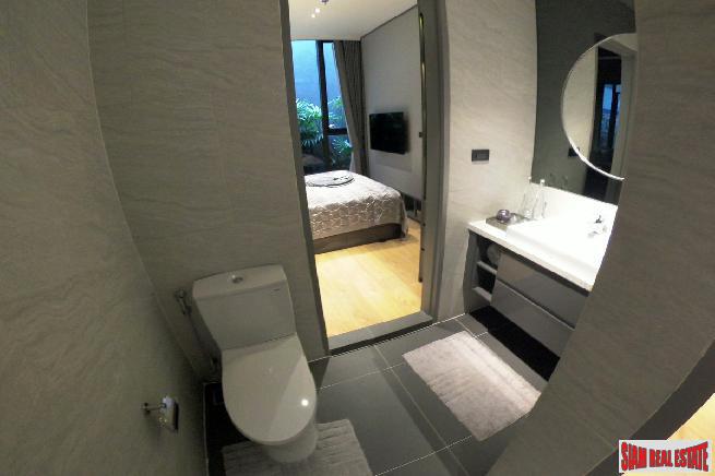Luxury New Condo Nearing Completion by Japanese and Thai Developers Located between Thong Lor and Ekkamai - Two Bed Units - Free Full Furniture or Cash Discount!-19