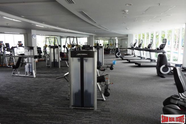 Millennium Residence Bangkok | Extra Large Asok Two Bedroom Condo Close to Benchakiti and Benjasiri Park-14