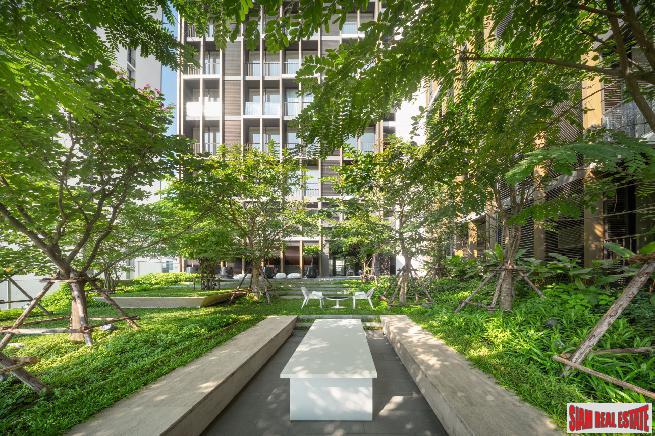 Newly Completed Luxury High-Rise Condo at Sukhumvit 33, Phrom Phong - 1 Bed Units - 50% Loan Available!