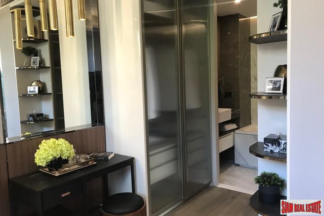 Deluxe Two Bedroom Condos in New Low Rise Development, Asok -10% Discount and 5% Rental Guarantee for 3 Years!-8