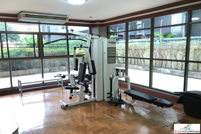Rishi Court | Spacious 3 Bedroom, 3 Bath Apartment in Convenient Location Between Asoke & Nana BTS