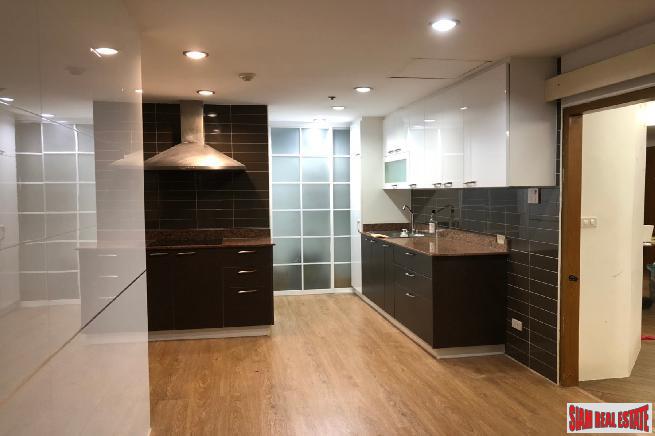 Waterford Park Condo | Spacious Panoramic City View Renovated Condo at Thong Lor, Sukhumvit 53-7