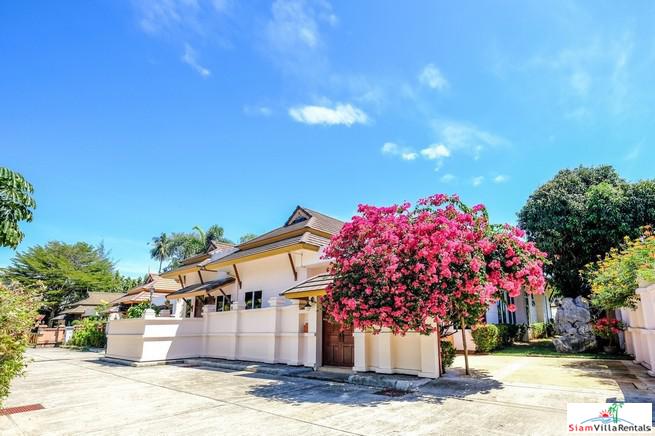 Five Bedroom Ocean Front Pool Villa for Rent in Chalong Bay-9