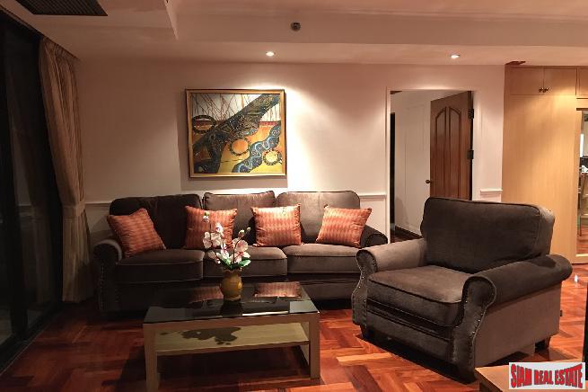 Las Colinas | Exceptional 2 Bed Condo at Asoke, only 150 metres to BTS/MRT-3