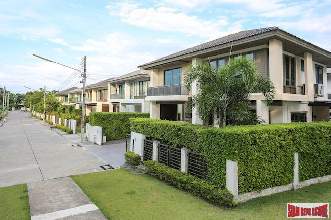 Fantastic Immaculate Modern Three Bedroom Family Home in Koh Kaew, Burasiri