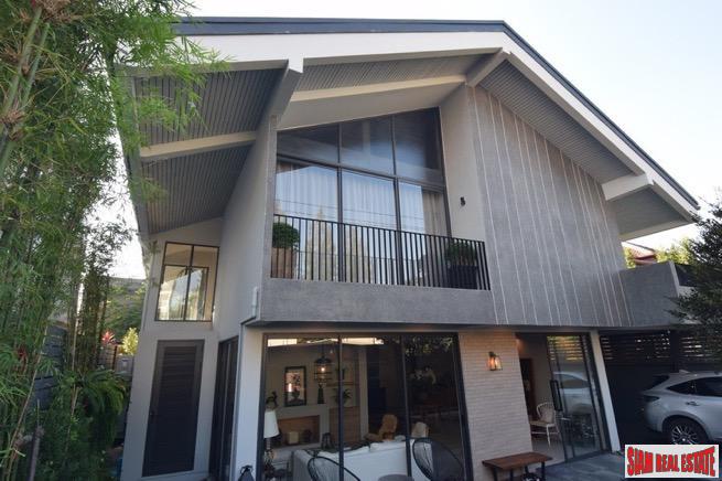 Elegant and Private Two Storey Home with Swimming Pool in Phra Khanong-0