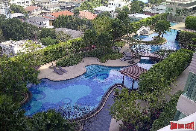 Watermark | Stunning Three-Bedroom Riverside Condominium for Sale in Bangkok-1
