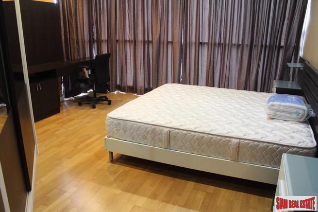 Urbana Sathorn | Sweeping City Views from this Two Bedroom Condo in Lumphini-12