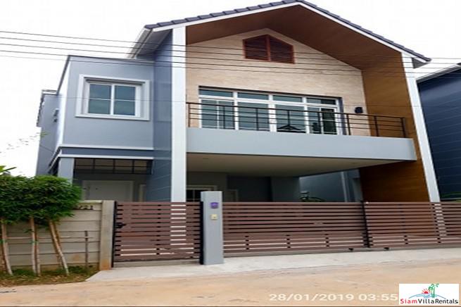 Hideaway Valley | New Three Bedroom House with Private Swimming Pool near Chalong Circle
