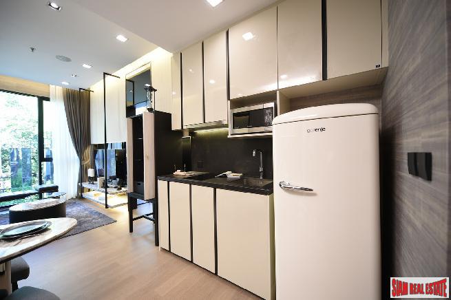 New Condo Under Construction | Architectural Masterpiece in one of Bangkoks Hottest Locations - Ekkamai - Two Bed and Two Bed Plus Units - EIA Approved-15