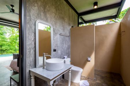 Luxury Studio Vila with Private Pool on Exclusive Maphrao Island-19