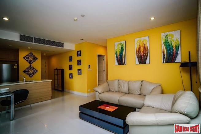 Aguston Sukhumvit 22 | Dynamic Deluxe Two Bedroom Condo with Extras in Phrom Phong-16