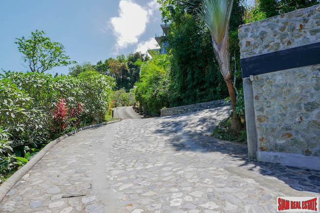 Luxurious Four-Bedroom Sea-View Pool Villa in Prestigious Yamu Estate-28