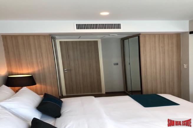Na Vara Residence | Bright and Comfortable One Bedroom Pool View Condo in Chit Lom-10