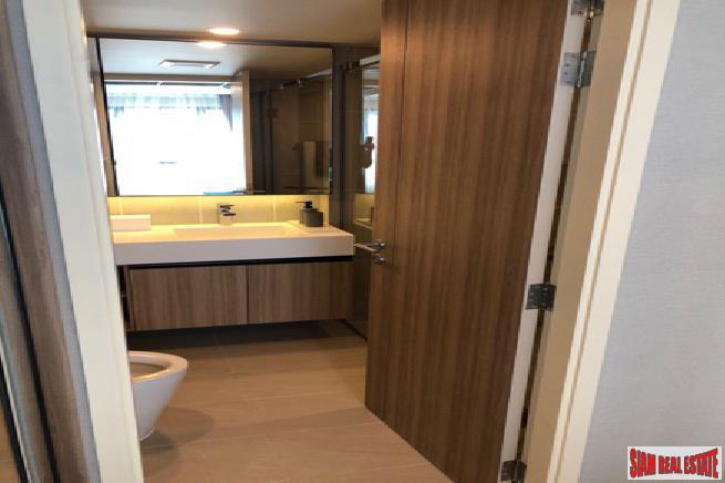 Na Vara Residence | Bright and Comfortable One Bedroom Pool View Condo in Chit Lom-14