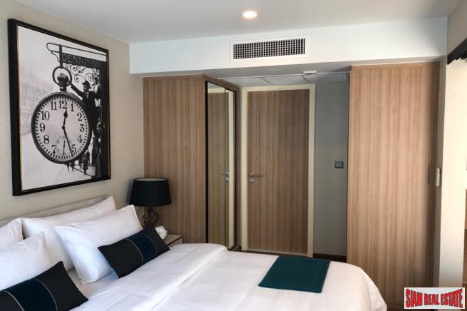 Na Vara Residence | Bright and Comfortable One Bedroom Pool View Condo in Chit Lom-3