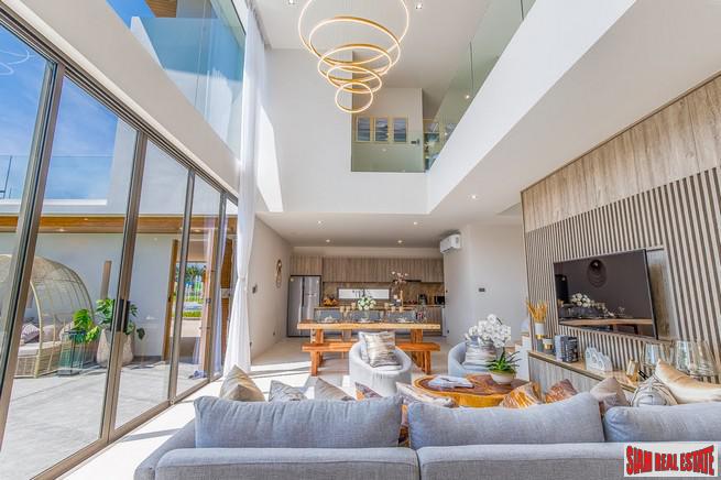 Luxury Contemporary Pool Villa Development in Cherng Talay