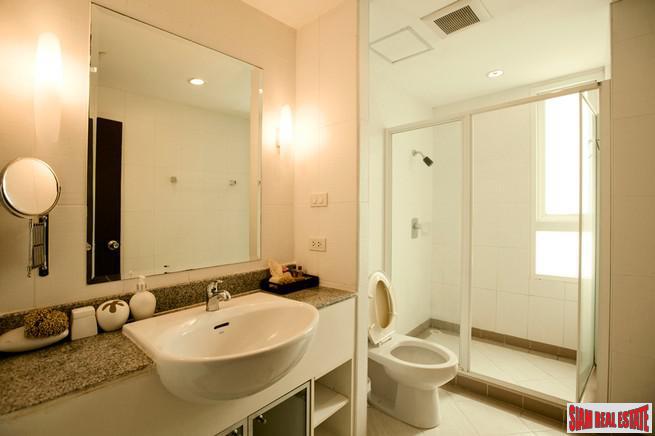 Baan Siri Sukhumvit 13 | Elegant Two Bedroom Condo Located in a Low-Rise Building with City Views Near BTS Nana-5