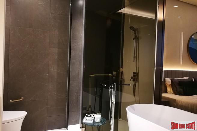 Super Luxury Off-Plan High-Rise Condo in the Best Location at Phrom Phong-19