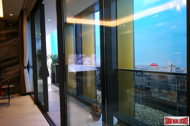 Super Luxury Off-Plan High-Rise Condo in the Best Location at Phrom Phong - Two Bed Units - 10% Discount!-17