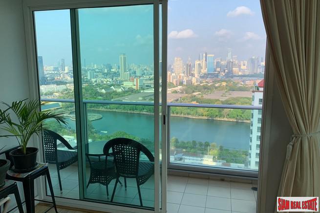 Millennium Residence @ Sukhumvit | Amazing Views of Benchakiti Park from this Extra Large Three Bedroom Asok Condo-7