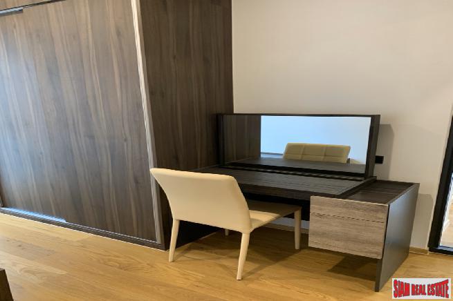 Siamese Exclusive 31 | New Luxury 2 Bed Corner Unit on 17th Floor in Phrom Phong-10