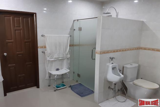 Large 3+ Bedroom House with Private Pool for Sale in a Quiet Area of Kamala