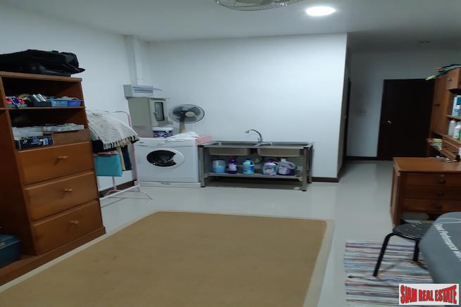 Large 3+ Bedroom House with Private Pool for Sale in a Quiet Area of Kamala