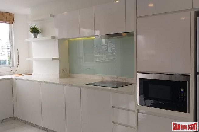 D.S. Tower 2 Sukhumvit 39 | Spacious Two Bedroom Condo with Big Balcony & Extra Storage in Phrom Phong-13