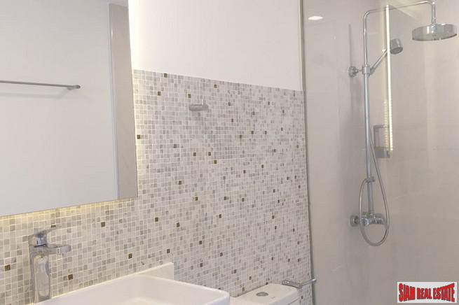 D.S. Tower 2 Sukhumvit 39 | Spacious Two Bedroom Condo with Big Balcony & Extra Storage in Phrom Phong-22