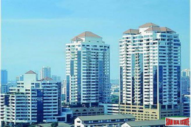 Waterford Park Sukhumvit 53 | Extra Large Two Bedroom Condo with Easy Access to Thong Lo Road-0
