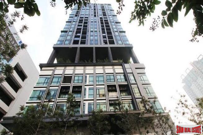 The Capital Ekkamai - Thonglor | New Modern Three Bedroom Condo with Utility Room and Maids Room