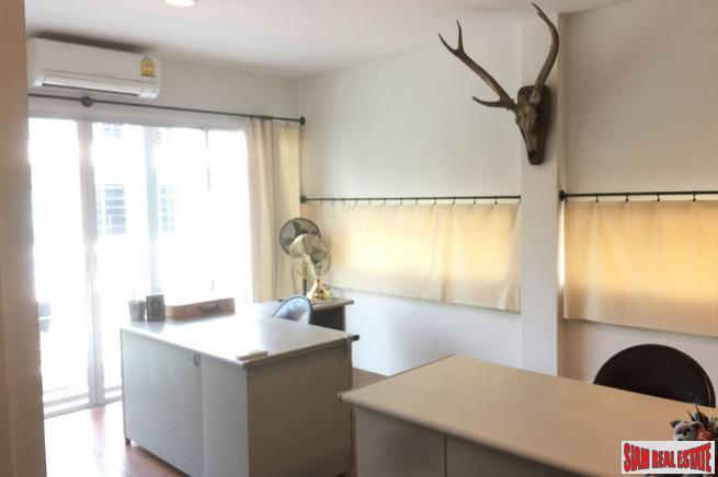 Two Bedroom, Three Storey Home on Tree Lined Street in Suan Luang-5
