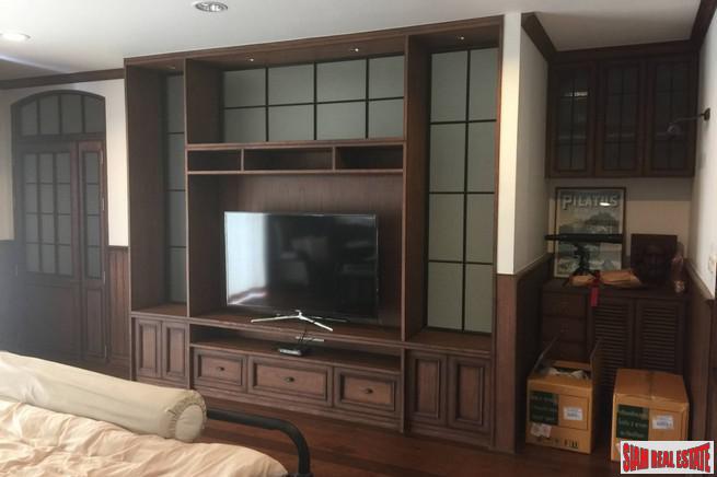 Two Bedroom, Three Storey Home on Tree Lined Street in Suan Luang-8
