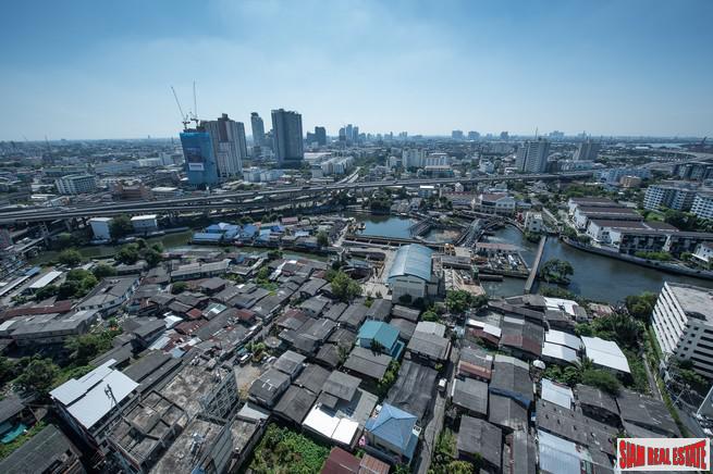 Life 48 | Bright and Cheerful Two Bedroom Phra Khanong Condo with Amazing City Views-10