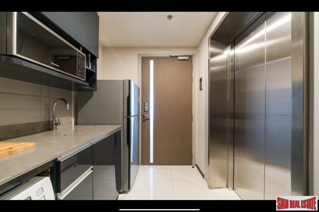 Exclusive Private Living in this New Ratchathewi Condominium - One Bedrooms-14