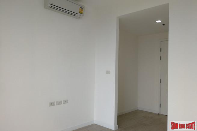 Incredible Chao Phraya River Views from These Two Bedroom Condos in Bangkok Rama 3-19