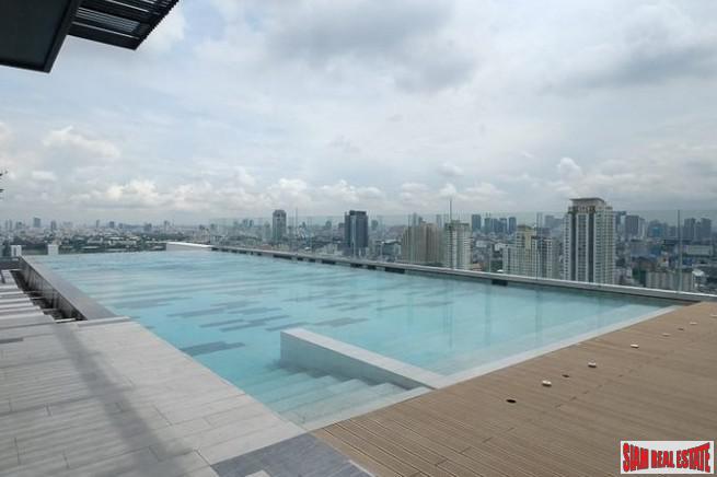 Rhythm Rangnam | Modern Two Bedroom Condo Walking Distance to Victory Monument
