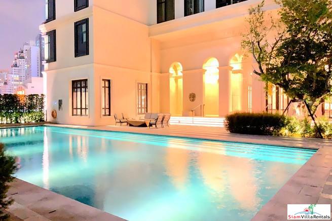 Diplomat 39 | Classic One Bedroom Condo with Pool View just a One Minute Walk from BTS Phrom Phong-0