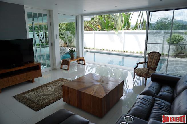 Stylish Two Storey Modern House with Pool near Golf Course in Kathu