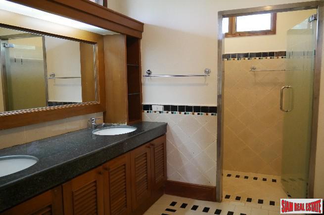 Lake Shore Villas | Exceptional Lake View Four Bedroom House for Sale in Laguna