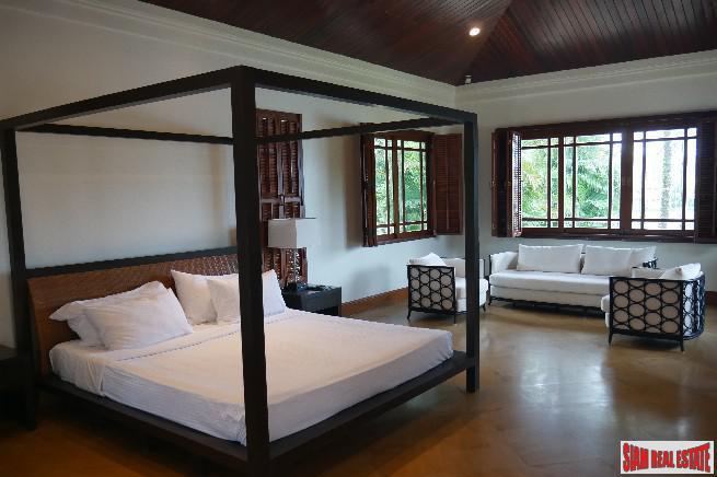 Lake Shore Villas | Exceptional Lake View Four Bedroom House for Sale in Laguna