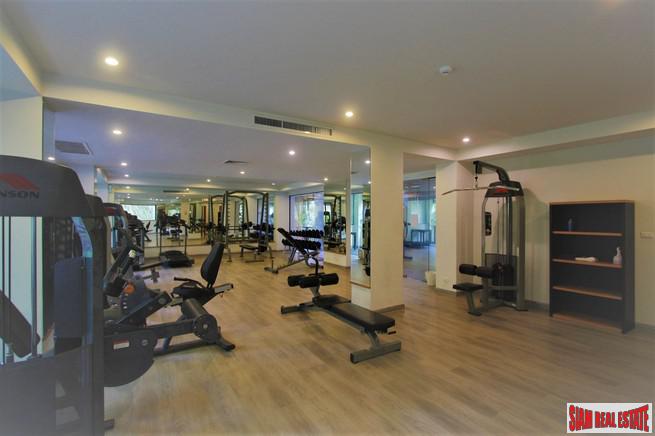 Sunny One Bedroom Condo with Great Rental Returns Near Surin Beach-5