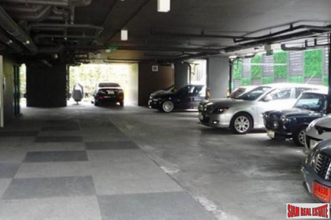 Socio RuamRudee | Cozy One Bedroom Condo for Sale Near BTS Phloen Chit-12