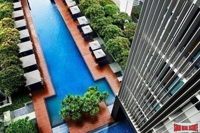 The Met | Elegant Three Bedroom Condo with Sweeping Panoramic Views in Chong Nonsi